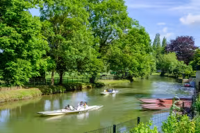 Punting on the River Cherwell