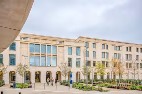 Schwarzman Centre for the Humanities viewed from outside the Blavatnik School of Government