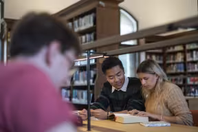 STUDENTS IN THE RADCLIFFE SCIENCE LIBRARY