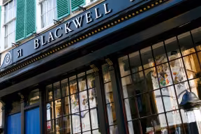 Blackwell's shop front at 50 Broad Street Oxford