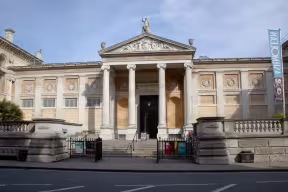 Landscape photo of the Ashmolean Museum front entrance