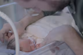 Research shows comforting babies eases parental stress in painful procedures