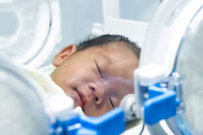 infant in intensive care - neonatal sepsis 
